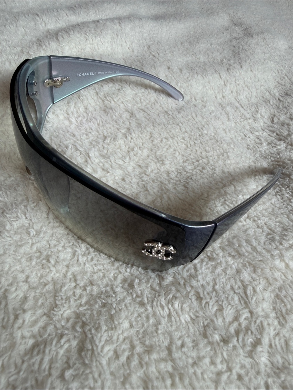 Chanel Blue Ombre Gradient Tint CC Logo Sunglasses 5088